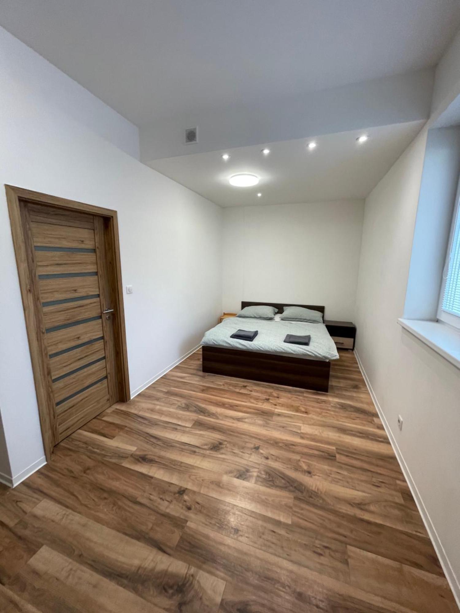 Komfortne Byvanie S Garazou - Parkovanim Žilina Exteriér fotografie